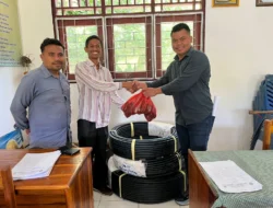 Amran Perjuangkan Listrik, Jalan, dan Air Bersih dalam Reses di Tanasitolo