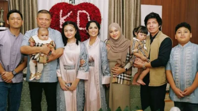 Anak Masih Kecil-kecil, Aurel Hermansyah Diisukan Hamil Anak Ketiga, Kris Dayanti Ingin Cucu Lagi