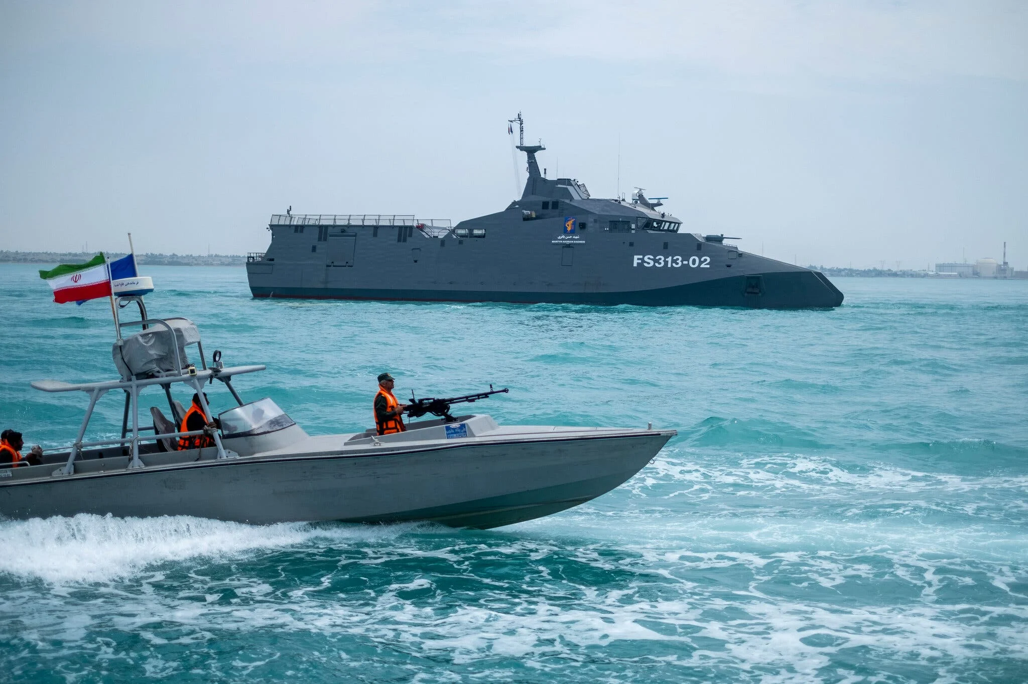 AS Kembali Perketat Blokade Iran, Militer Naik ke Tanker Berbendara Komoro di Laut Arab