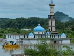 Bendungan Karian Surut Imbas Kemarau, Jejak 2 Kampung Tenggelam Muncul Kembali | Sapa Malam [titlebase]