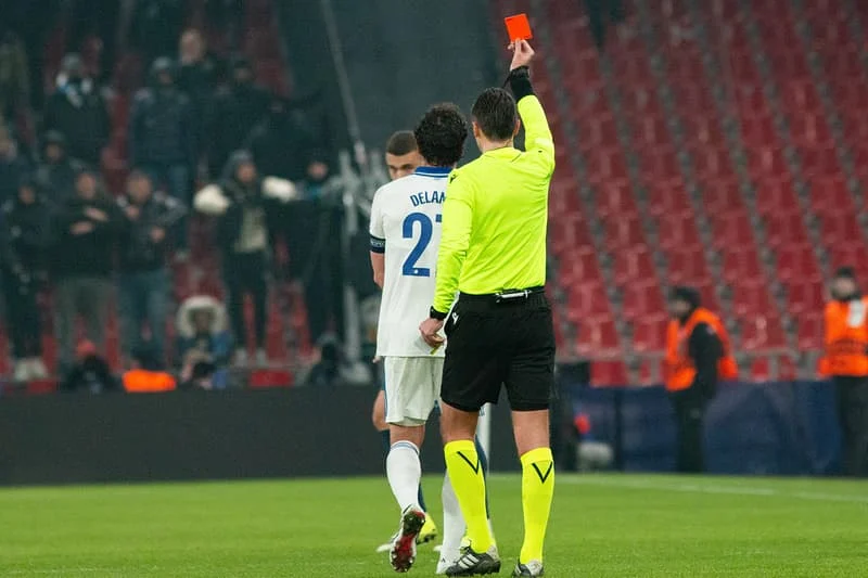 BREAKING: IFAB Akui Fatal, Kartu Merah Embolo di Laga Swiss Vs Argentina Resmi Salah!