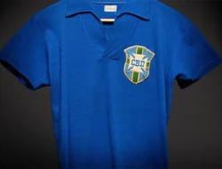 Jersey Final Piala Dunia 1958 Milik Pele Laku Rp88,2 Miliar, Memorabilia Sepak Bola Termahal Kedua