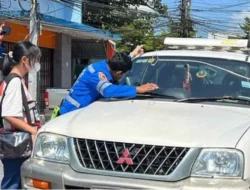 Kakek 2 Jam Terkunci di Mobil di Yogya, Warga Evakuasi dengan Pecahkan Kaca – Aksi Heroik Selamatkan Lansia