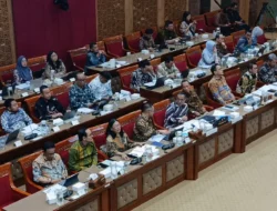 Komisi X DPR Dorong Kemendiktisaintek Tingkatkan Kesejahteraan Dosen untuk Perkuat Mutu Pendidikan Tinggi