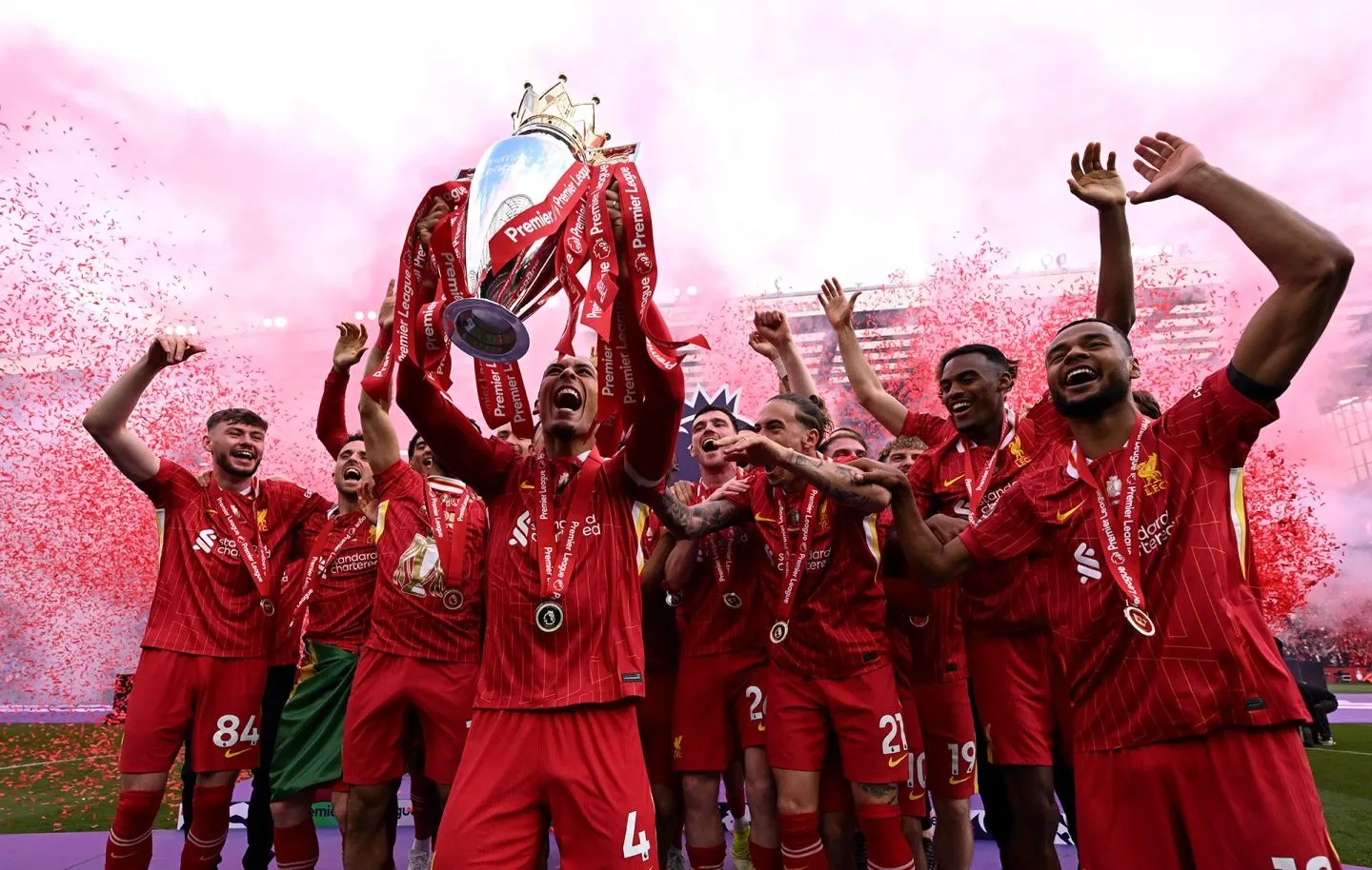 Kontroversi Liverpool FC Dukung LGBT: Fans Indonesia Ramai-Ramai Unfollow Akun Instagram