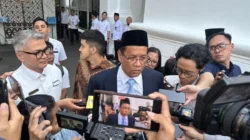 Purbaya Mengaku Diberi: Panduan Ekstrak Kata Kunci dari Judul Berita