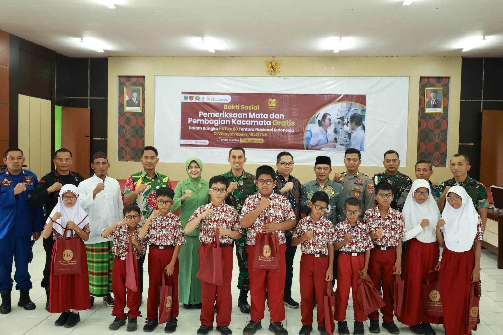 Sinergi TNI-Pemkab Bojonegoro: Layanan Pengobatan Gratis TMMD 129 di Kesongo