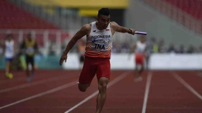Tangis Pecah di Garis Finis: Tongkat Estafet Jatuh Gagalkan Impian Ghaitsa di MilkLife Athletics Challenge