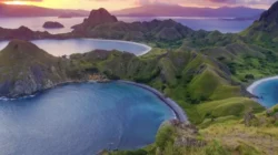 Turis Australia Tegur Wisatawan Tiongkok Buang Sampah Sembarangan di Labuan Bajo, Viral di Media Sosial