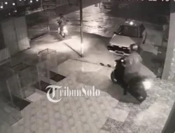 Viral CCTV Aksi Maling Jemuran di Teras Rumah Palembang, Nasib Pria Berhelm Putih Ini Terungkap