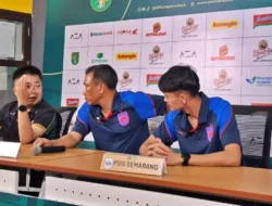 Widodo C Putro Puas: Perubahan Taktik Kunci PSIS Tahan Imbang Persebaya 2-2