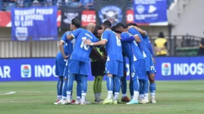 Persib Waspadai Lemparan ke Dalam Persija: Cek Jadwal Semifinal Piala Presiden 2026