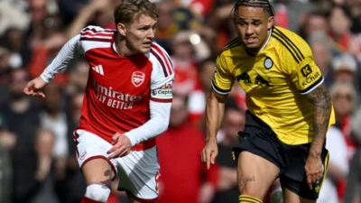 Drama Arsenal vs Leeds: Blunder Kiper Rp640 Miliar dan Cedera Aneh Usai Laga