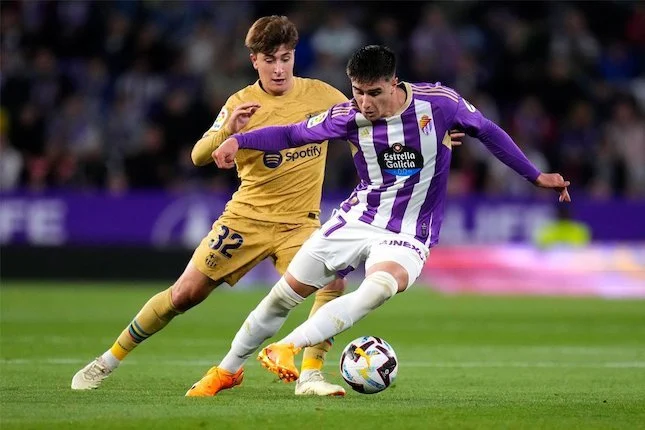 Barcelona Siapkan Dana Besar demi Iván Fresneda, Bek Muda Spanyol yang Bersinar di Sporting CP