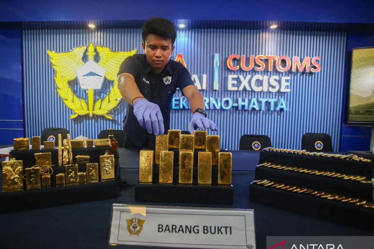 Bea Cukai Mataram Gagalkan Penyelundupan 5 Kg Emas ke Hongkong, Pemilik Masih Misteri