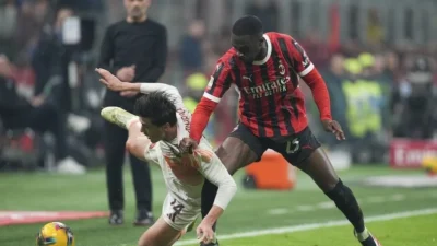 Como vs Roma: Duel Sengit di Olimpiade, Ketegangan di Meja Operasi Paus