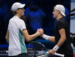 Djokovic Puji Keputusan Sinner Akhiri Musim, Soroti Perjuangan Rune Kembali ke Puncak