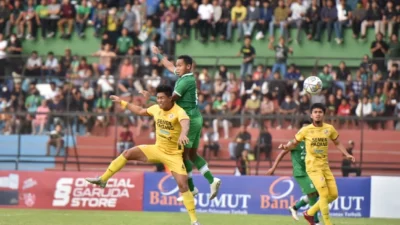 Drama 14 Menit Injury Time: Gol Semen Padang Hancurkan Kemenangan PSMS di Detik Terakhir