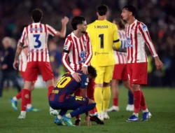 Drama Kartu Merah Yoro, Atletico Madrid Hancurkan Manchester United 2-0