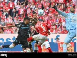 Drama Tujuh Gol: Leverkusen Taklukkan Mainz 05, Schick Ukir Sejarah