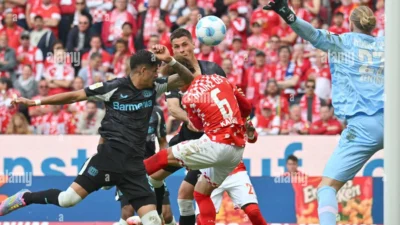 Drama Tujuh Gol: Leverkusen Taklukkan Mainz 05, Schick Ukir Sejarah