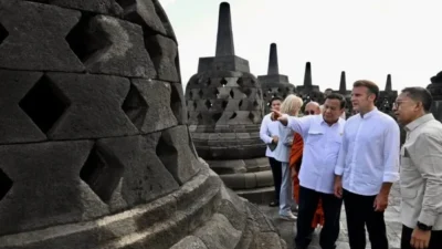 Fadli Zon Pastikan Pemugaran Yasti Candi Borobudur Sesuai Kaidah Konservasi, Temukan Pergeseran Batu dan Rekahan