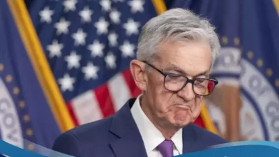 FTSE 100 Tertekan GSK dan Unilever, Investor Cermati Budget Healey dan Suku Bunga The Fed