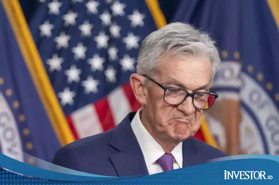 FTSE 100 Tertekan GSK dan Unilever, Investor Cermati Budget Healey dan Suku Bunga The Fed