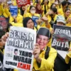 Gema Tuntutan Demo Hari Ini: Dari Tritura 1966 hingga Aksi Mahasiswa 2026 di Bundaran HI