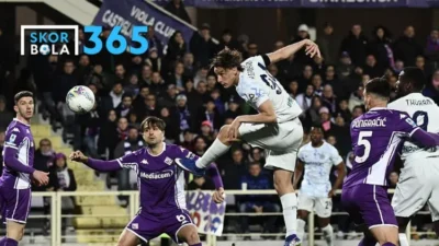 Inter Milan vs Fiorentina: Drama Menit Akhir di Giuseppe Meazza, Nerazzurri Kokoh di Puncak