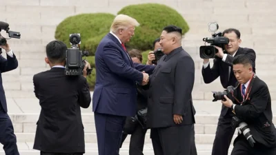 Kim Jong-un Kembali Muncul Usai Isu Kesehatan, Trump Ingin Bertemu Lagi