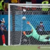 Kylian Mbappé China: Permintaan Maaf dan Desakan FFF untuk Move On dari Kontroversi