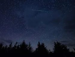 Langit Oktober 2026: Hujan Meteor dan Cuaca Ekstrem Siap Hiasi Indonesia