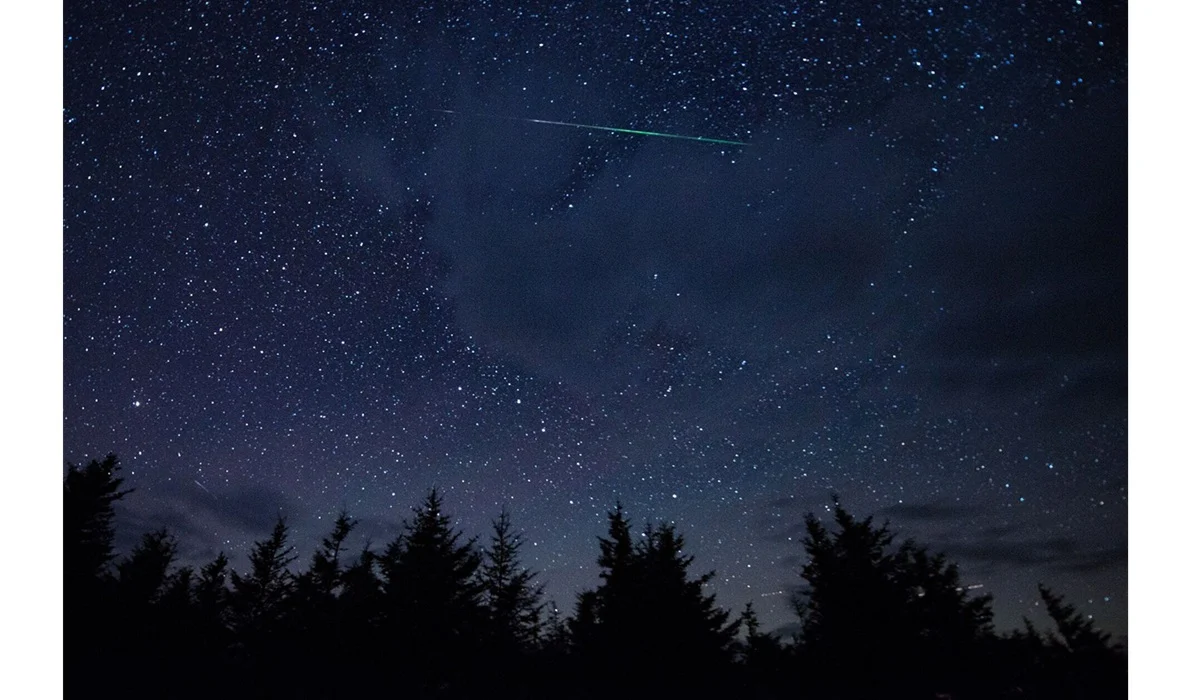 Langit Oktober 2026: Hujan Meteor dan Cuaca Ekstrem Siap Hiasi Indonesia