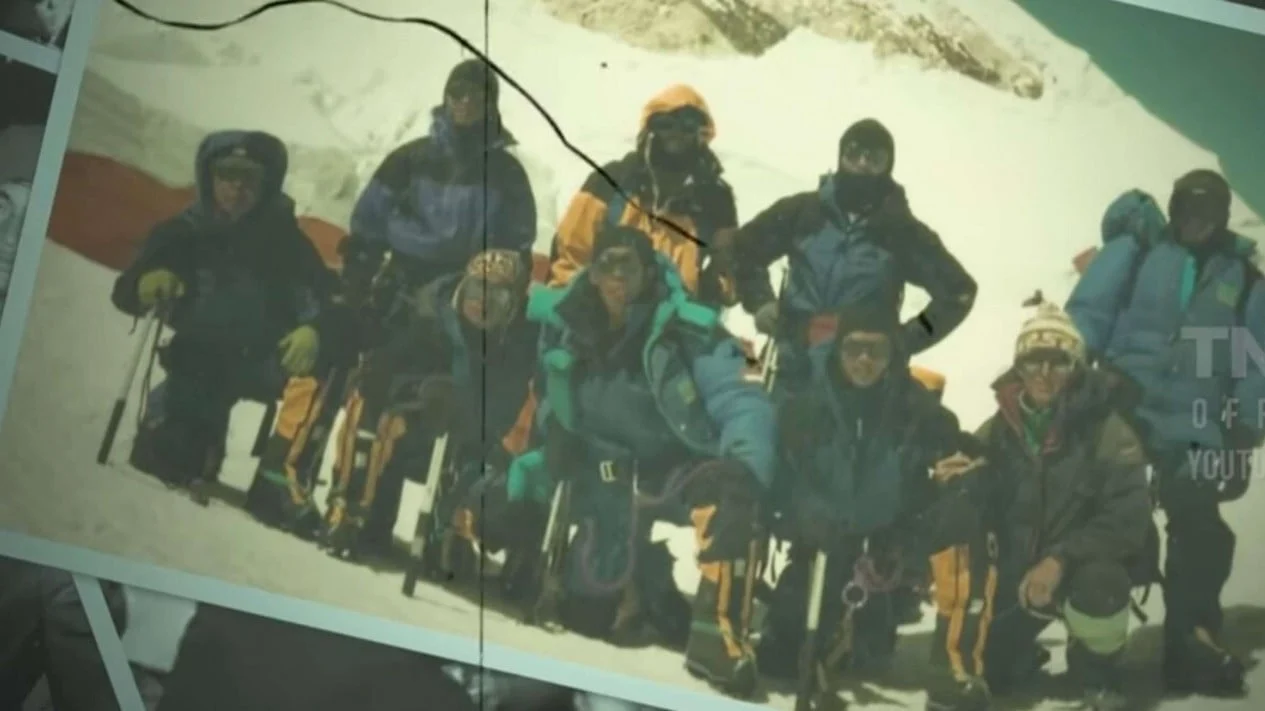 Letjen TNI Iwan Setiawan Resmi Jabat Pangkostrad: Dari Kopassus ke Puncak Everest hingga Puncak Karier