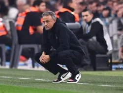 Luis Enrique Hadapi Dilema Ganda: Penalti PSG Ambrol dan Dua Pilar Cedera Jelang Duel Kontra Barcelona