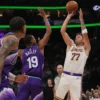 Luka Dončić Meledak 52 Poin, Bawa Lakers Comeback Dramatis atas Jazz
