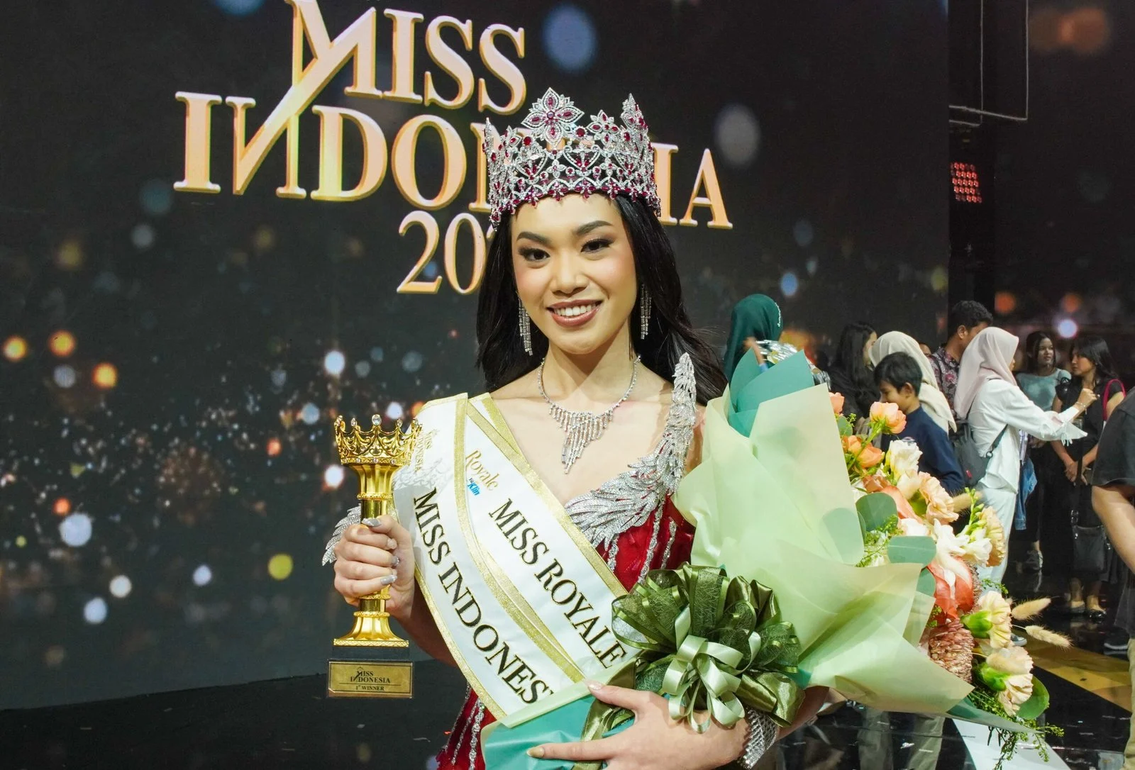 Miss Indonesia 2026: Joheirry Mola Beri Penghargaan Global, Sorotan Baru bagi Audrey Bianca