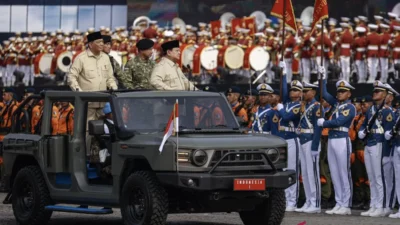 Momen Prabowo Panggil Komandan HUT ke-81 TNI, Perkenalkan ke SBY & Resmikan 204 Satuan Baru