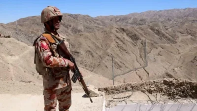 Pangkalan Militer Pakistan Digempur Afghanistan, Tujuh Tentara Tewas dalam Baku Tembak Perbatasan