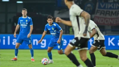Persib Bandung Vs Persik Kediri: Klok Waspadai Macan Putih, Beckham Putra Siap Unjuk Gigi di Si Jalak Harupat