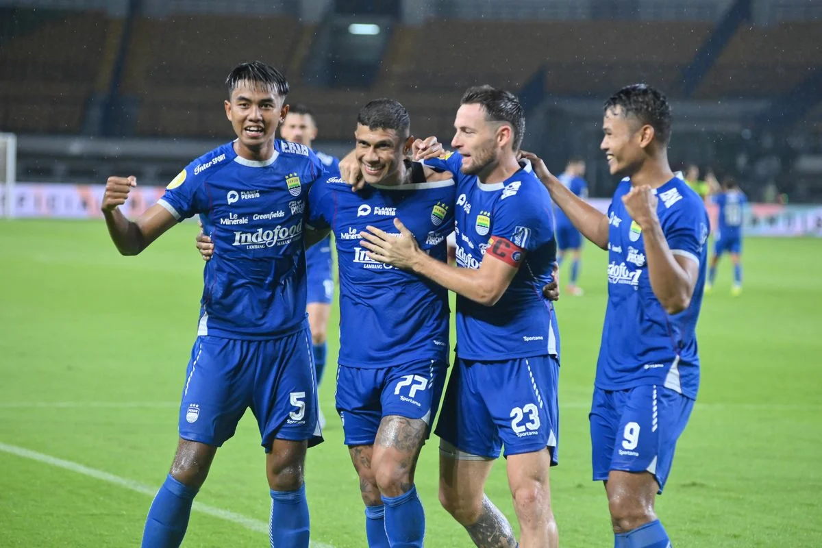 Persib Tumbangkan Melbourne Victory 2-0, Media Australia Soroti Panas dan Kelembapan Bandung
