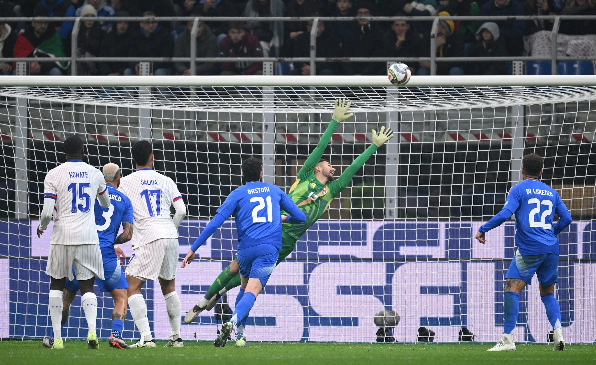 Polandia vs Bosnia: Gol Penalti Dramatis Ivan Bašić Bawa Kemenangan 1-0 di Nations League