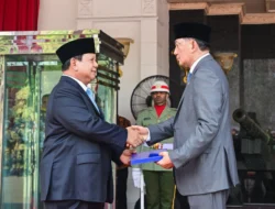 Prabowo Tunjuk 2 Wamenhan, Ini Pembagian Tugas Richard Tampubolon dan Yusuf Jauhari