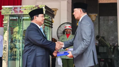Prabowo Tunjuk 2 Wamenhan, Ini Pembagian Tugas Richard Tampubolon dan Yusuf Jauhari
