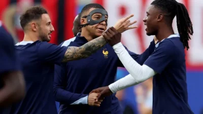 Prancis Comeback Spektakuler, Hajar Belgia 4-1 di Stade de France