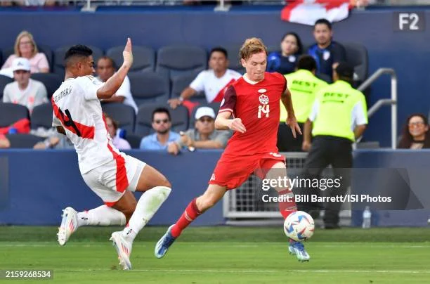 Shaffelburg Bersinar, Kanada Hancurkan Peru 2-0 di Montreal