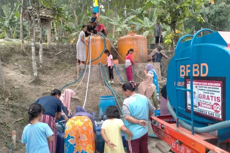 Siaga Darurat di Berbagai Lini: Lebak Kekeringan, Ria Ricis Dilarikan ke IGD, Hingga Layanan 110 Polres Tabanan
