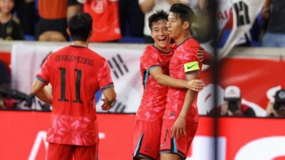 Son Heung-min Cetak Rekor Bersejarah, Korea Selatan Hajar Uzbekistan 2-0