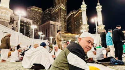 Subuh Surabaya: Saat Rusa Timor Menanti Ahmad Mundir di Tengah Tangki BBM